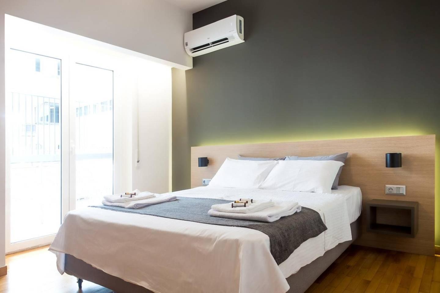 Toni'S 2Bd Home In Centre, 15 Sec To Metro Atenas Exterior foto